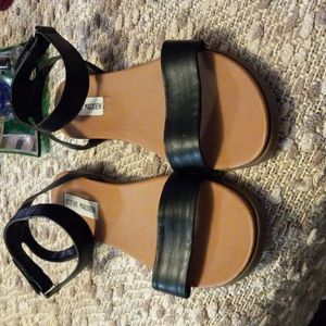 Steve Madden Size 7.5 Sandles